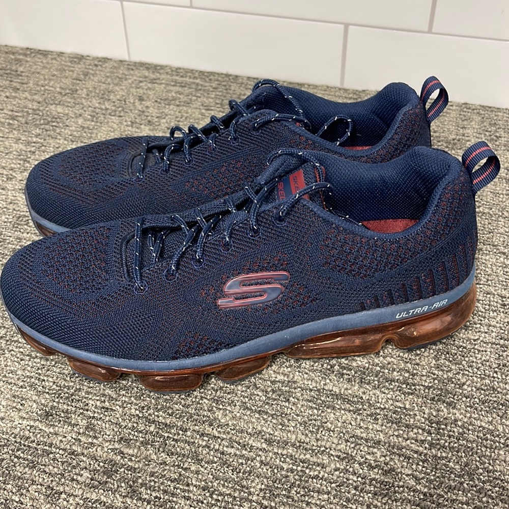 Mens Skechers "Skech Air" Size 10